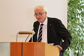 Dr. Frank-Dieter Braun Dr. Frank-Dieter Braun