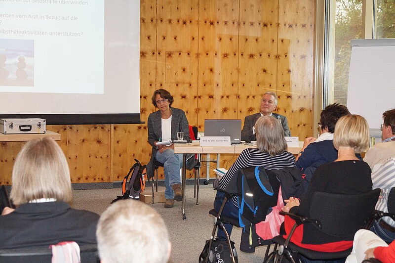 Frau Deufel und Prof. Weis