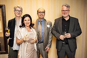 Dr. Doris Reinhardt und Dr. Karsten Braun mit dem Vorstand des Hausärztinnen- und Hausärzteverbandes Dr. Markus Beier und Prof. Nicola Buhlinger-Göpfarth.